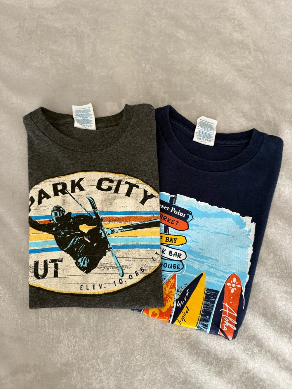 Kids Graphic Tee - Dark Gray Ski Design
